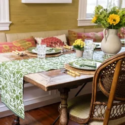 Cactus Flower Lettuce Green Table Runner