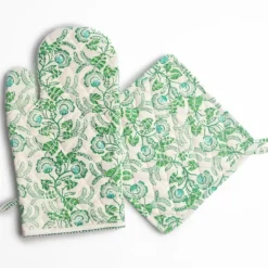 Gardenia Vine Emerald Oven Mitt Set