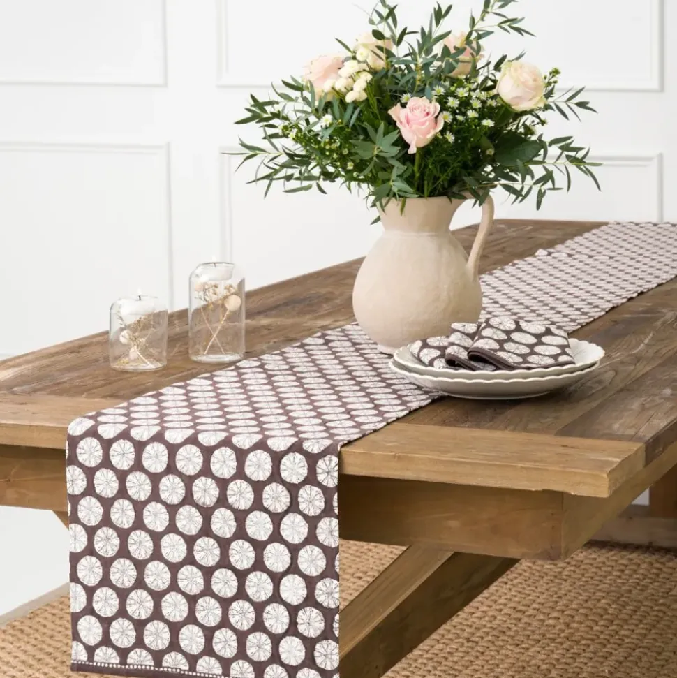 India Hicks Home Sea Biscuit Chocolate Table Runner