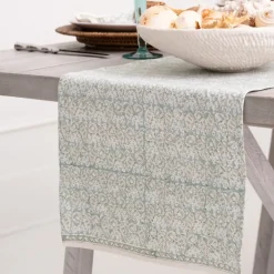 India Hicks Home Seashell Seafoam Table Runner