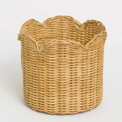 Natural Wicker Scalloped Container