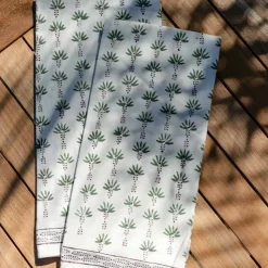 Palm Tree Dot Green Tea Towels | Set of 2