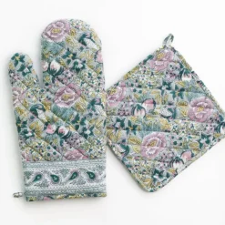 Pomegranate Garden Teal & Lilac Oven Mitt Set