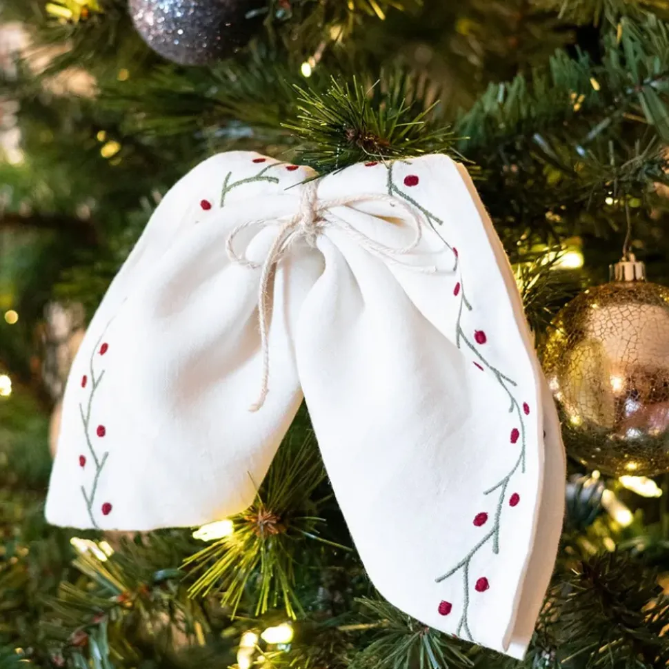 Twig & Dot Red & Green Embroidered Linen Napkin | Set of 4