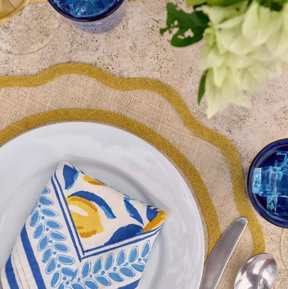 Yellow Scallop Edge Woven Placemats | Set 4